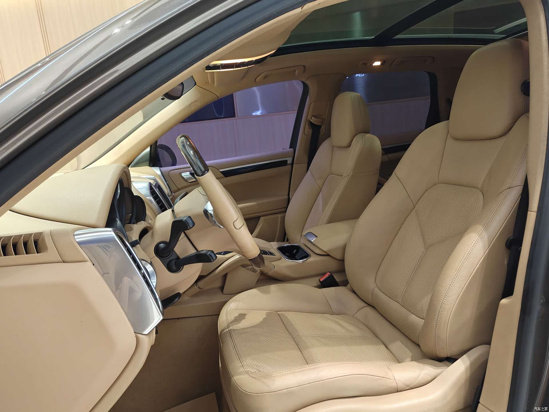 Porsche Cayenne, 2013 4