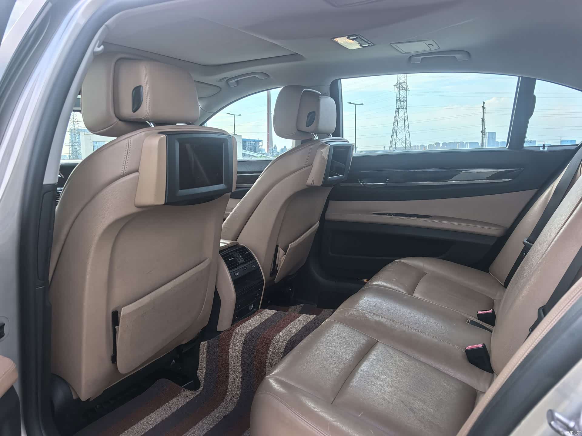 BMW 7 Series, 2010 10