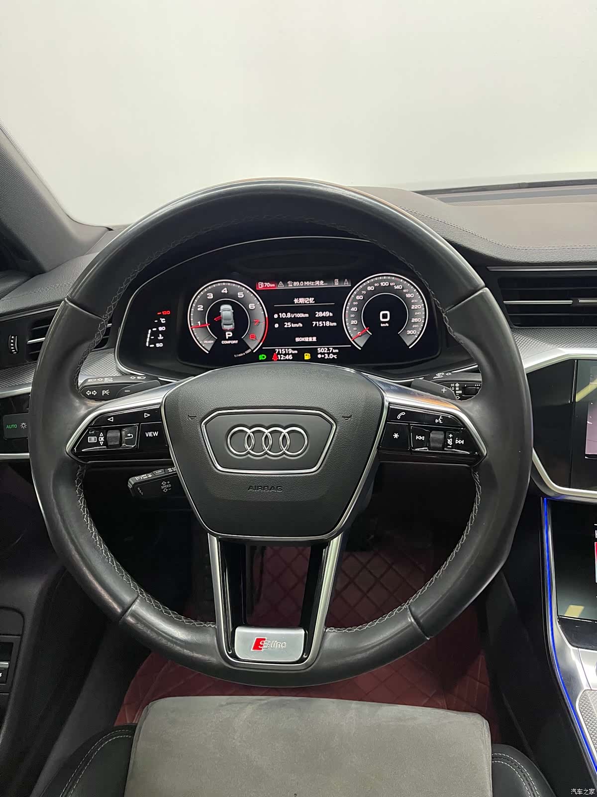 Audi A6L, 2022 4