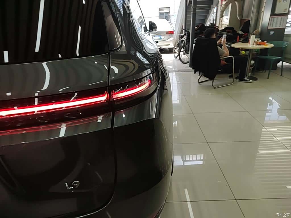 Li Auto L9, 2023 8