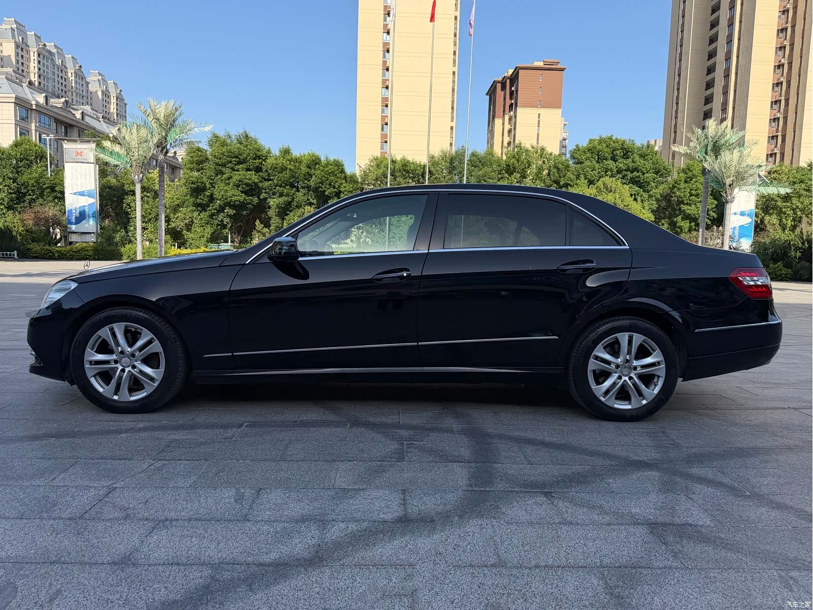 Mercedes-Benz E-Class, 2012 3