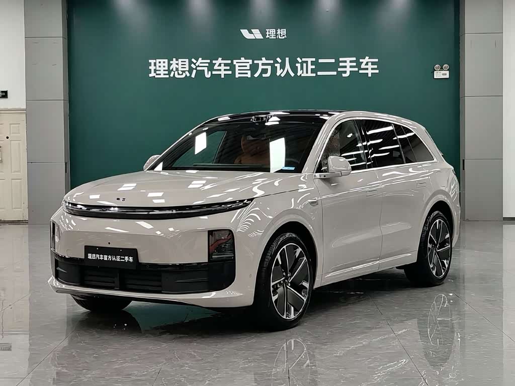 Li Auto L6
