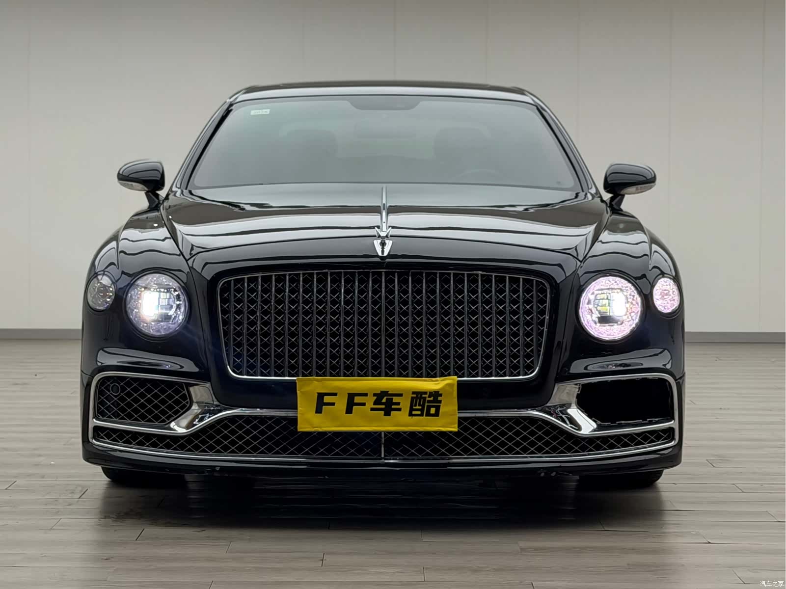 Bentley Flying Spur, 2009 2