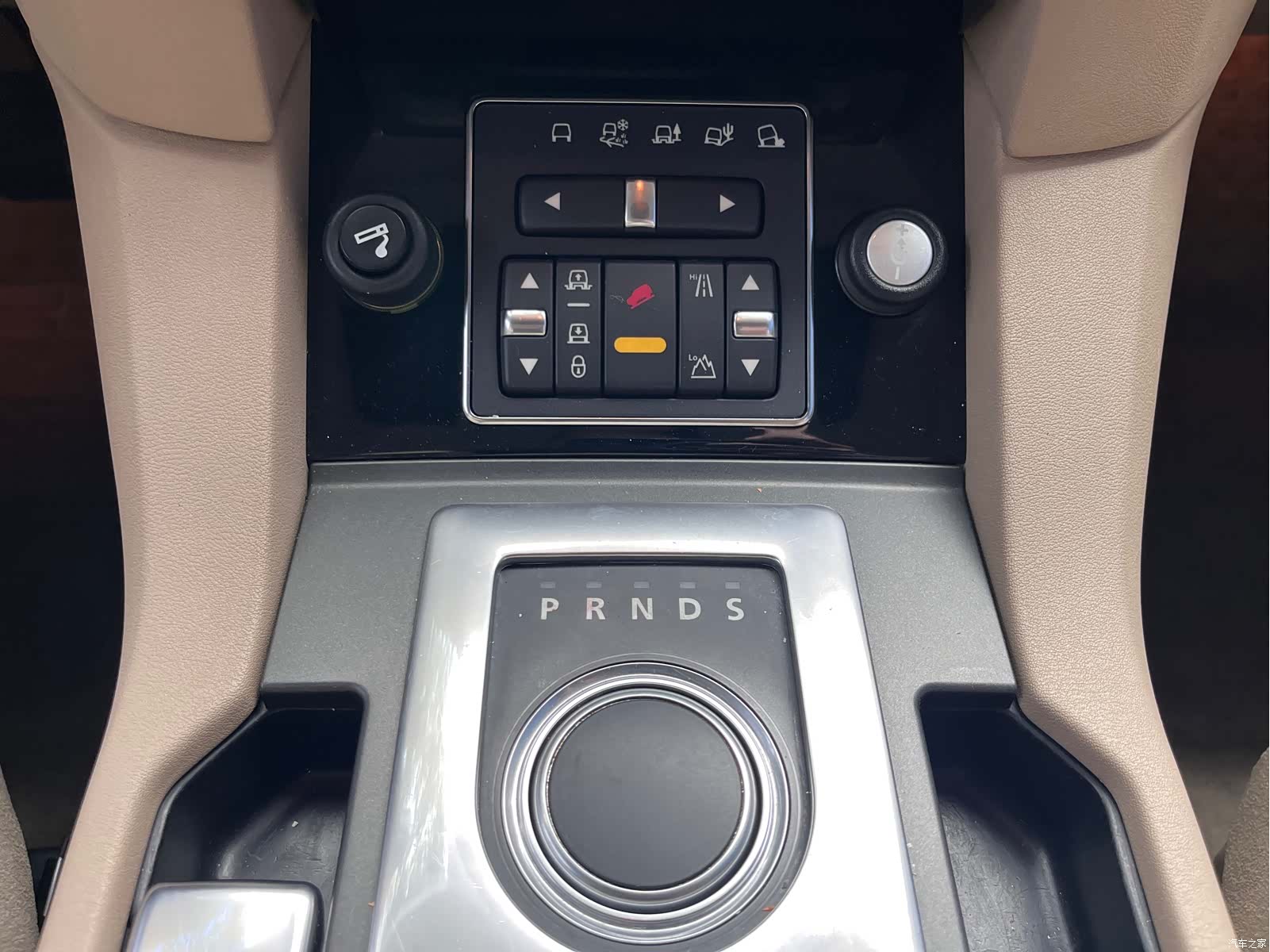Land Rover Discovery, 2013 9