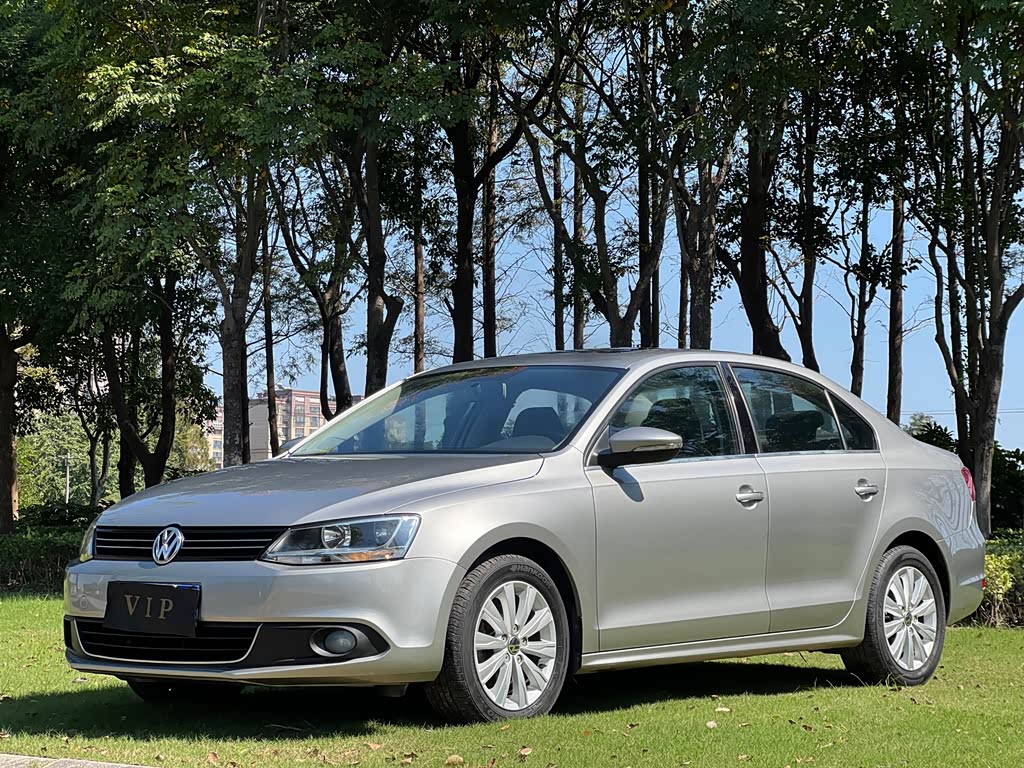 Volkswagen Sagitar