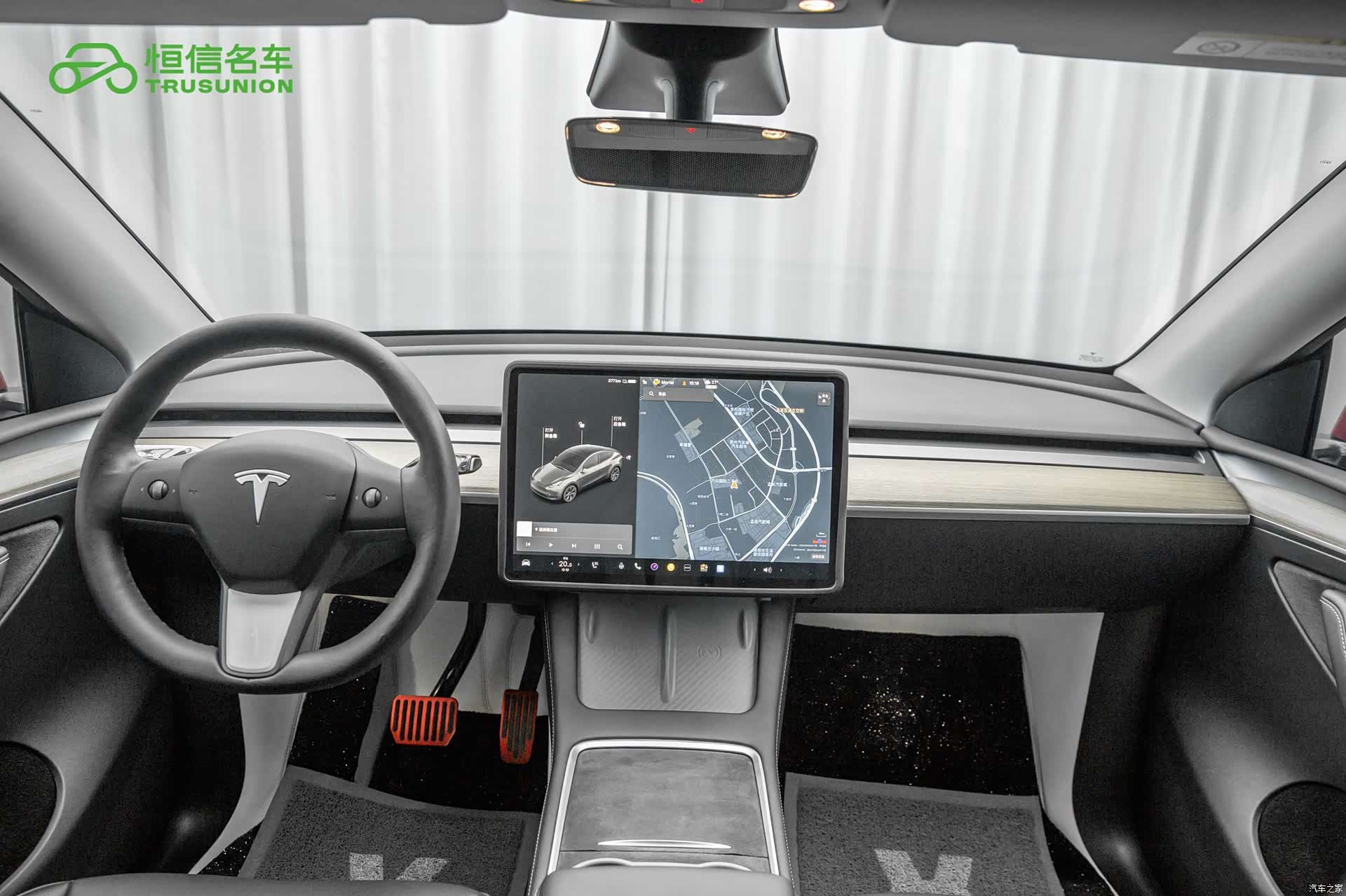 Tesla Model Y, 2022 13