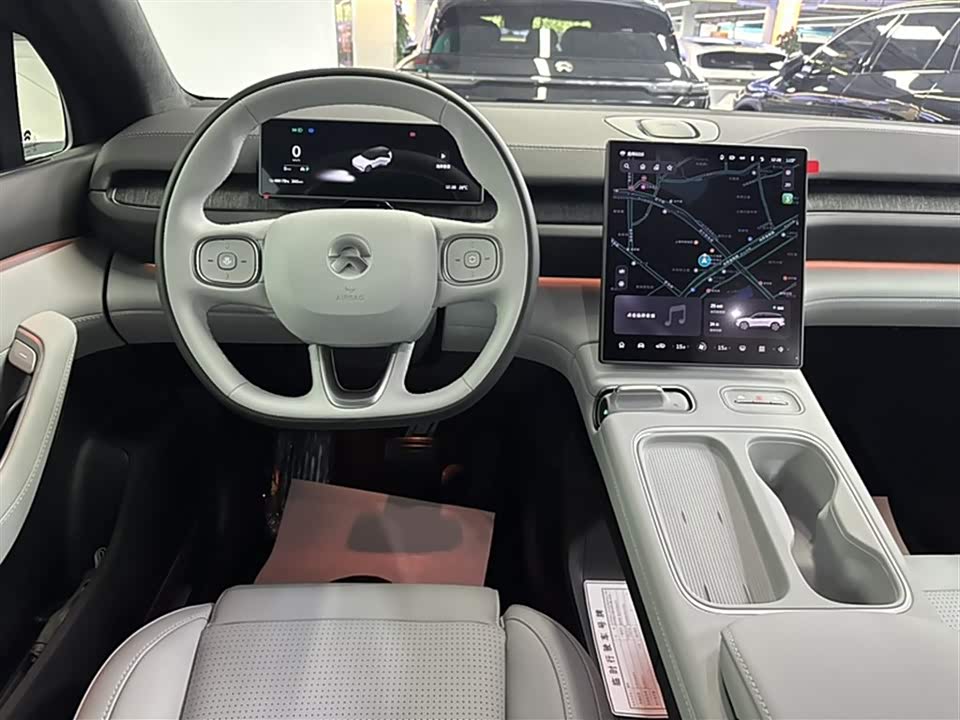 NIO ES6