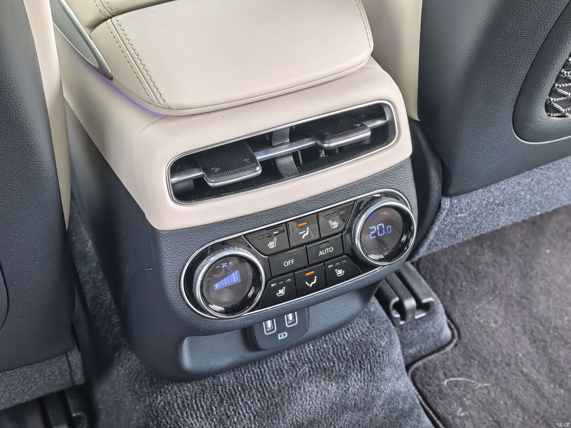 Genesis GV70, 2023 18