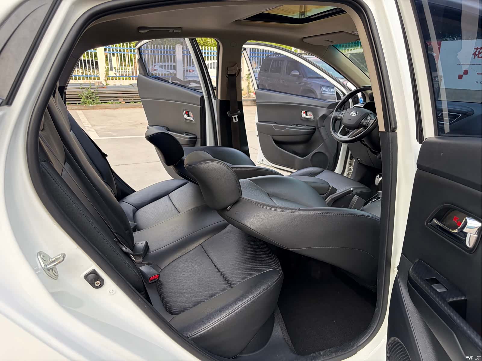 Kia K2, 2014 7