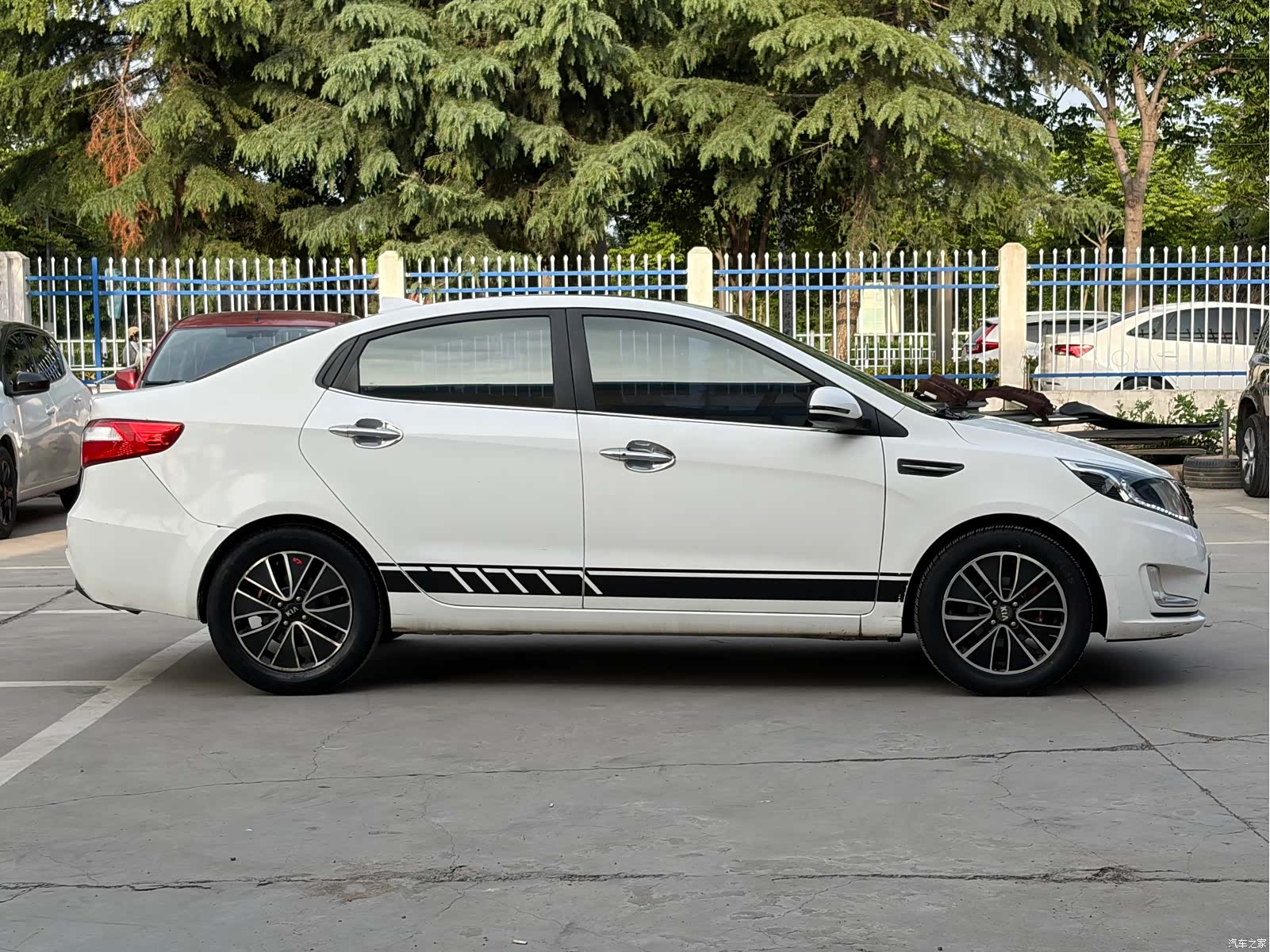 Kia K2, 2014 16