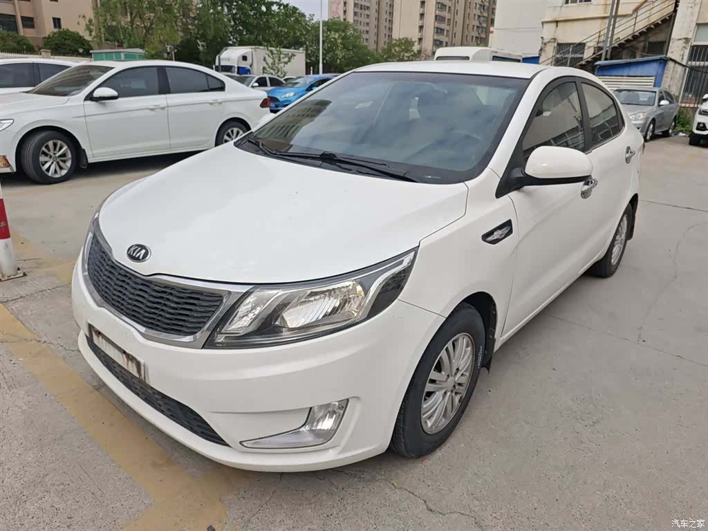 Kia K2, 2014 1