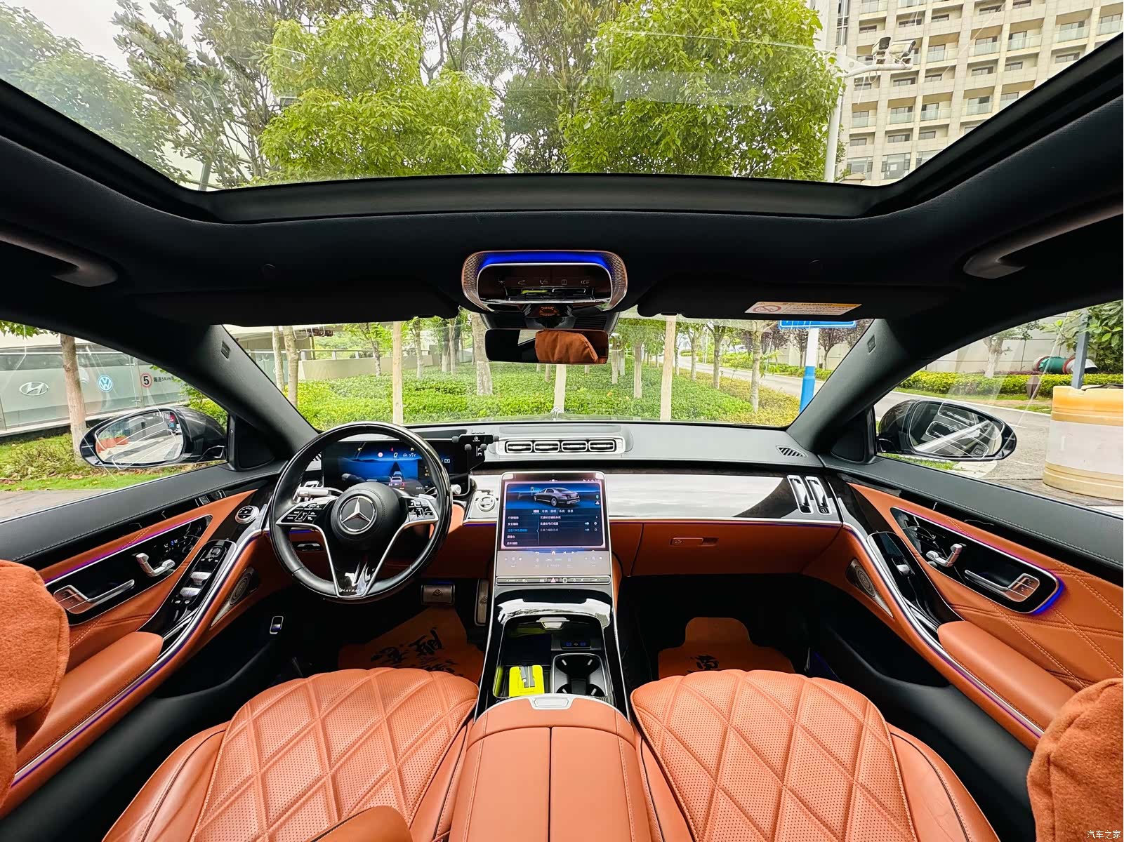 Maybach S-Class, 2023 все фото