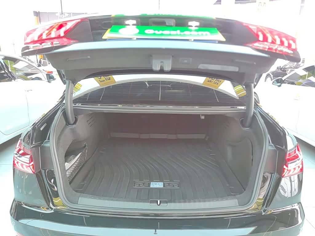 Audi A6L, 2022 19
