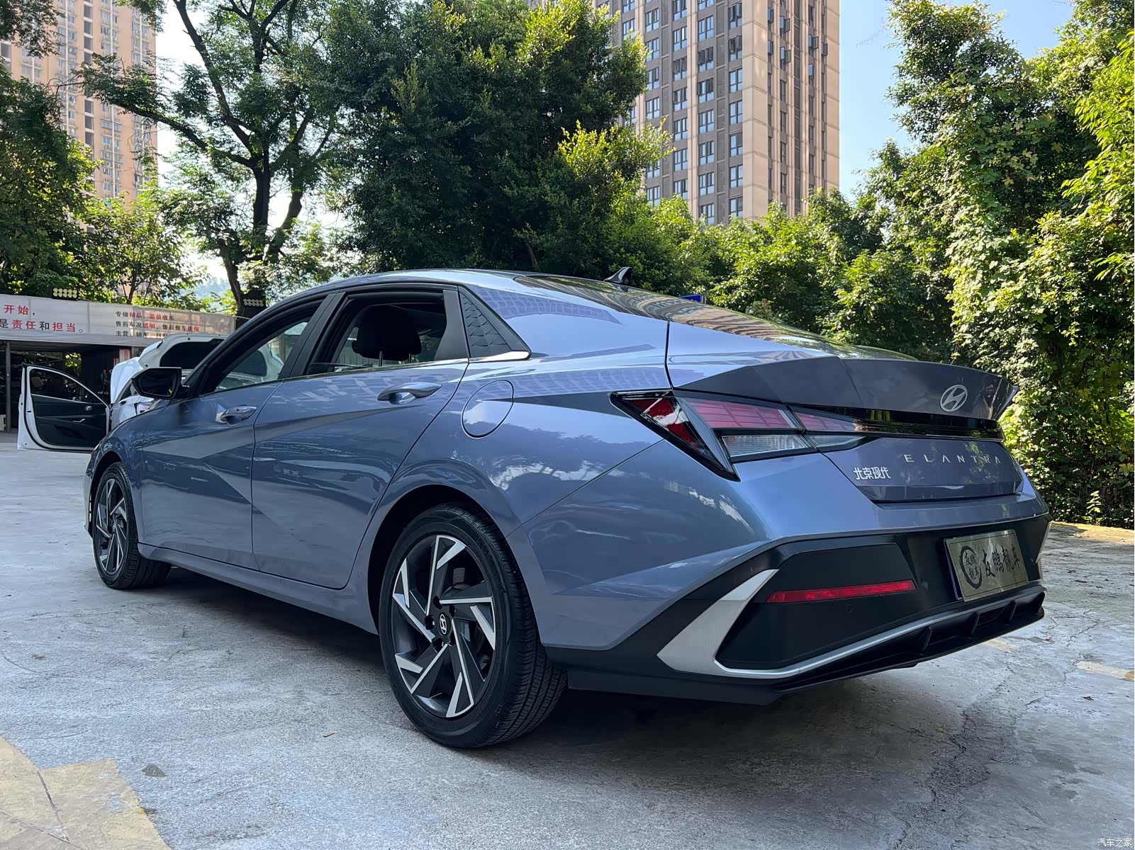 Hyundai Elantra, 2024 17