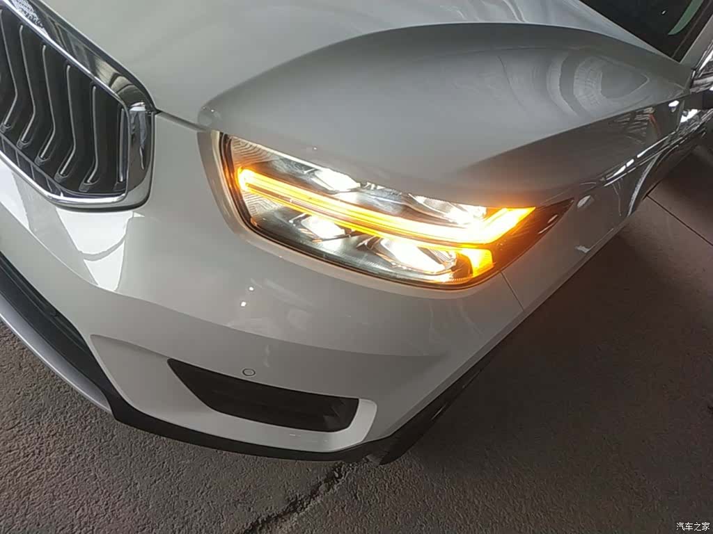 Volvo XC40, 2021 24