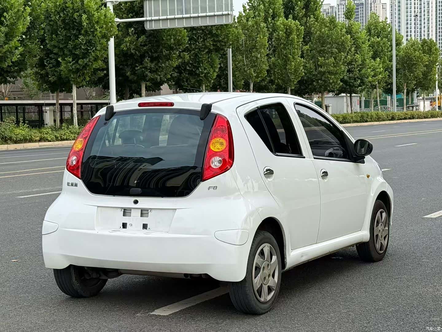 BYD F0, 2017 9