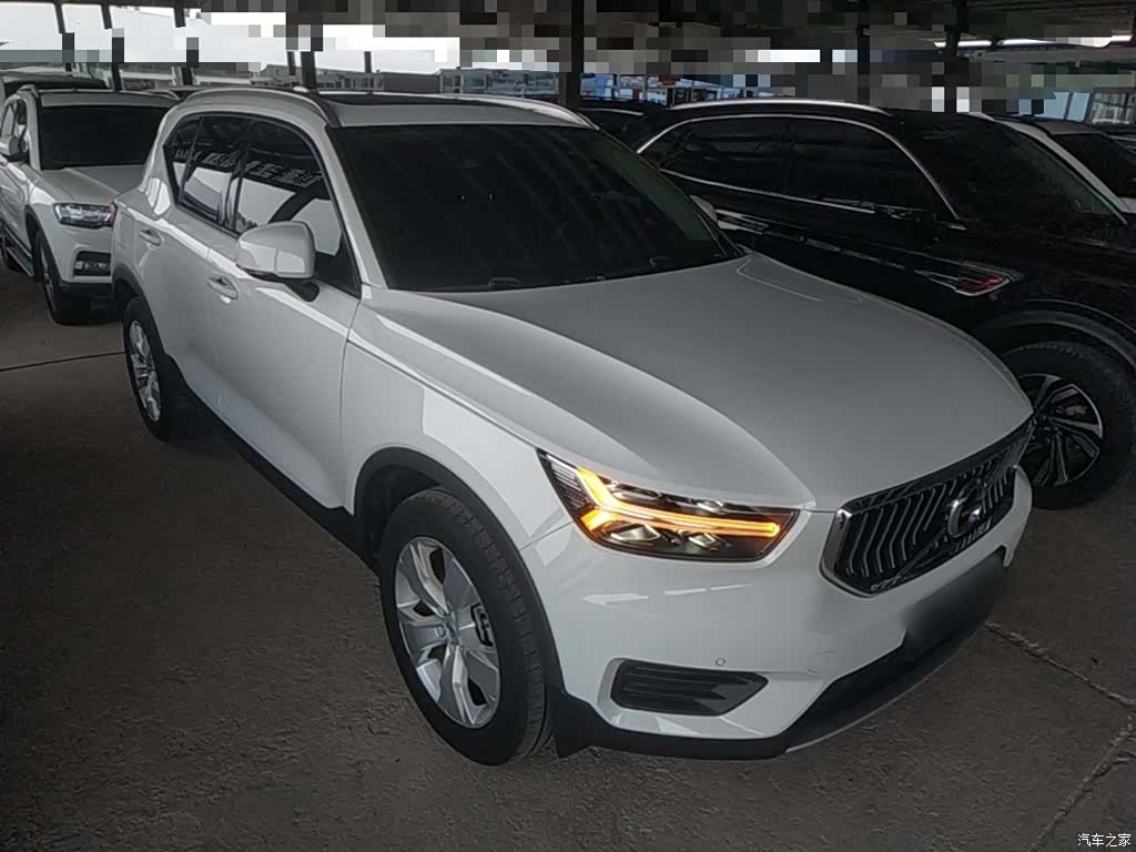 Volvo XC40, 2021 4
