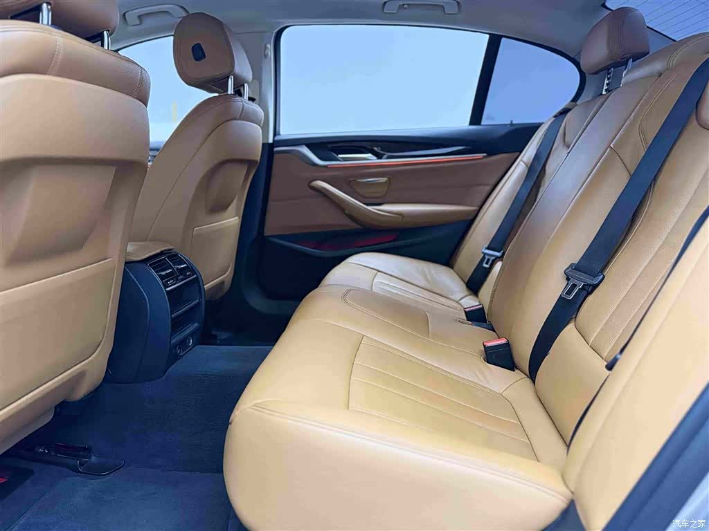 BMW 5 Series, 2017 14