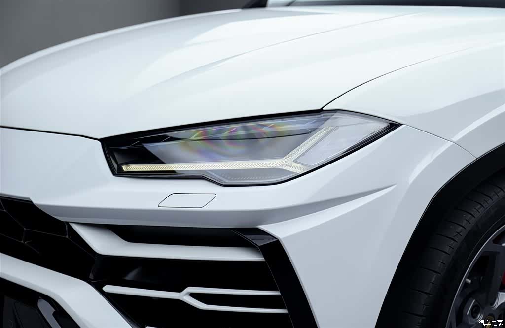 Lamborghini Urus, 2019 9
