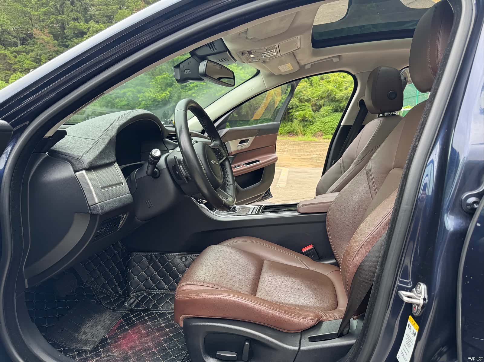 Land Rover XFL, 2018 7