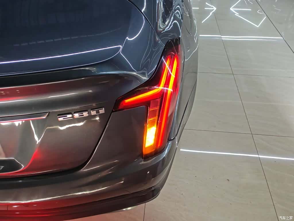 Cadillac CT5, 2021 8