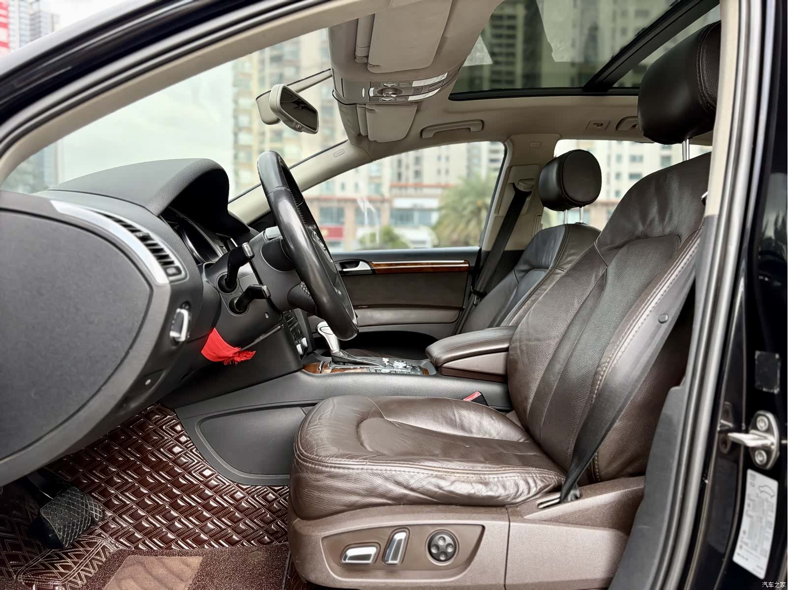 Audi Q7, 2014 4