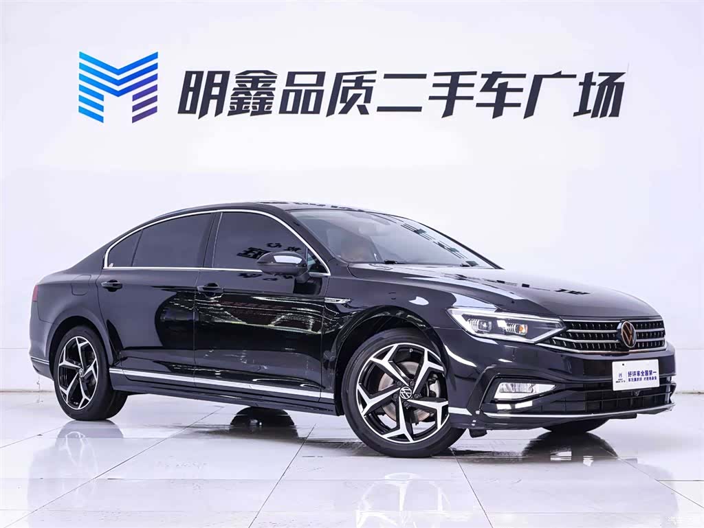 Volkswagen Magotan, 2023 4
