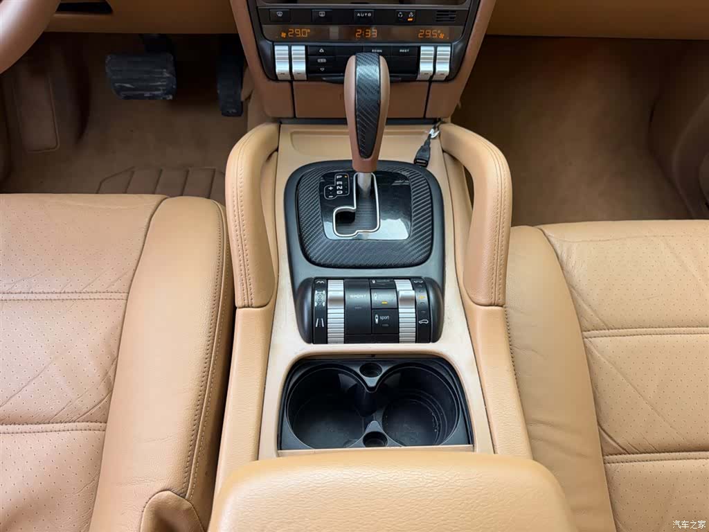 Porsche Cayenne, 2008 7