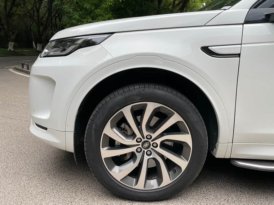 Land Rover Discover sports