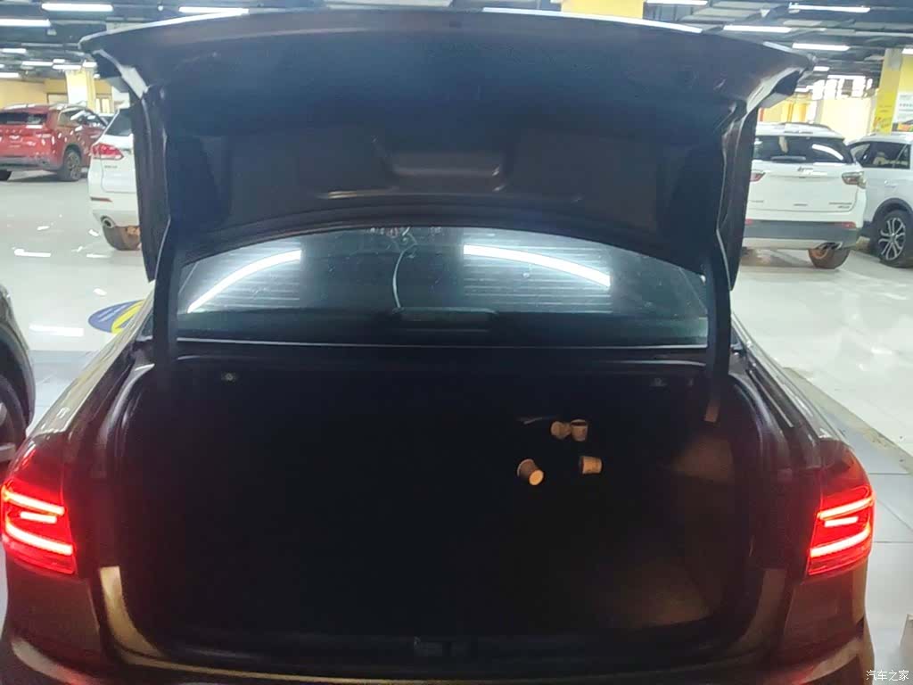 Volkswagen Passat, 2016 19