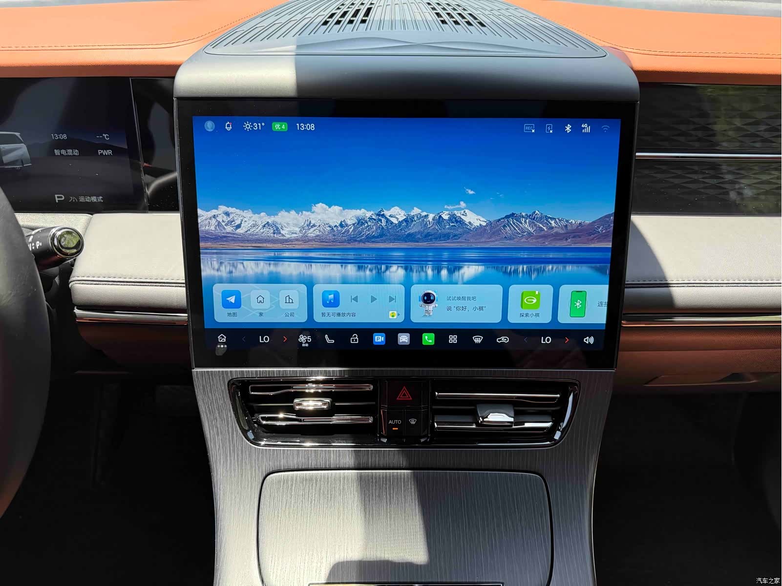 Trumpchi M8, 2025 7