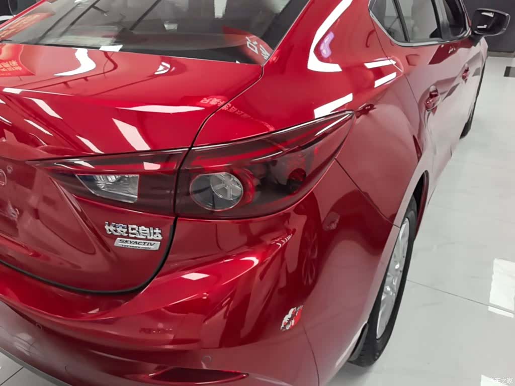 Mazda Mazda3, 2017 8