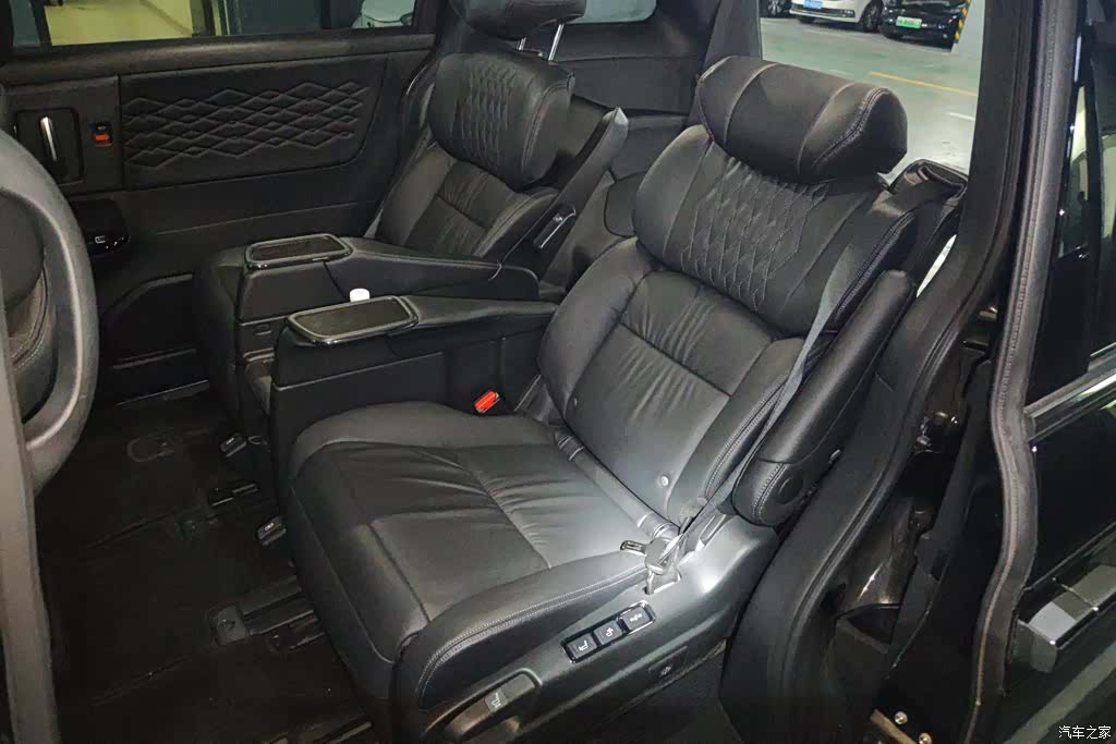 Honda Elysion, 2024 11