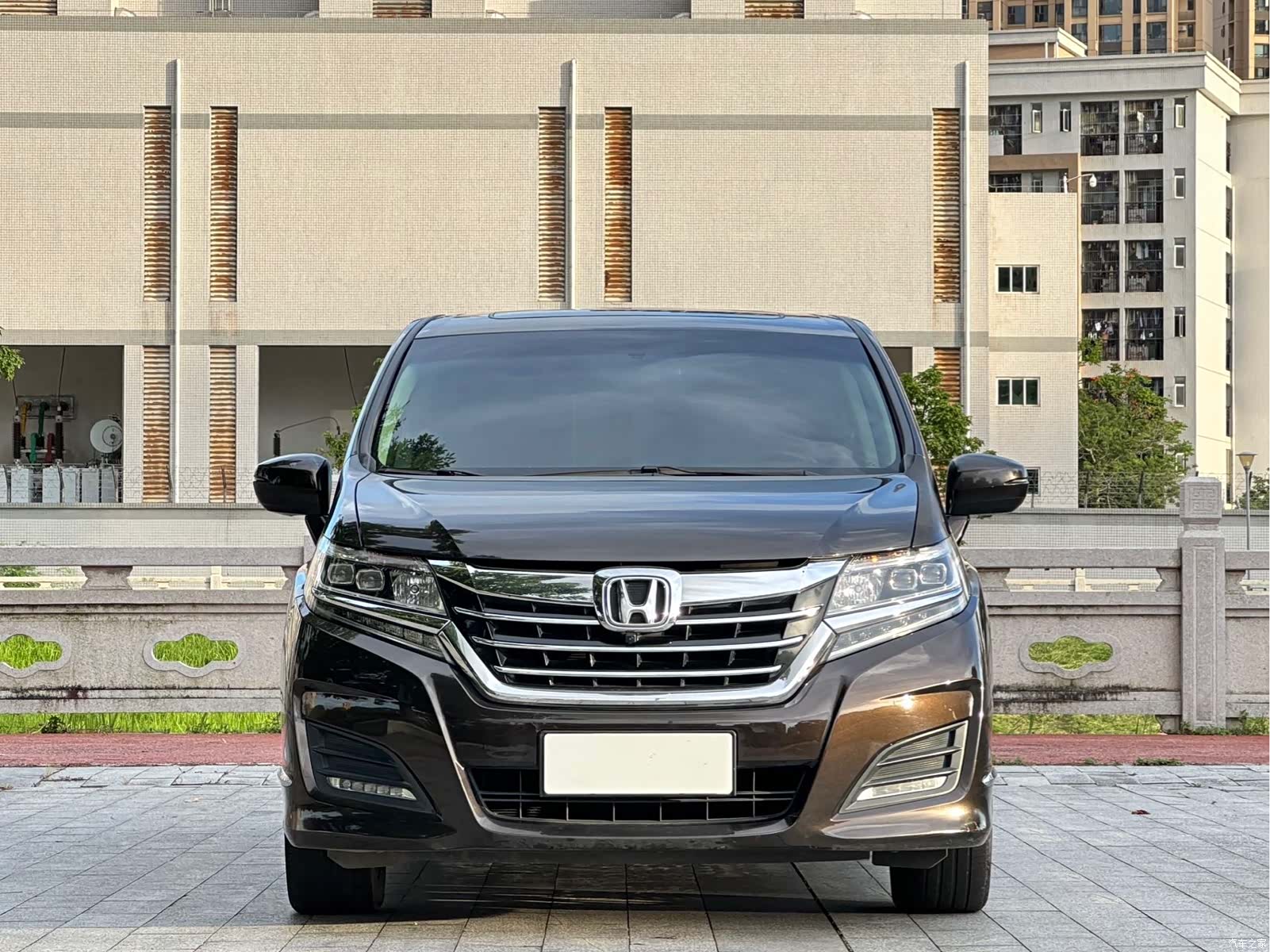 Honda Elysion, 2016 2