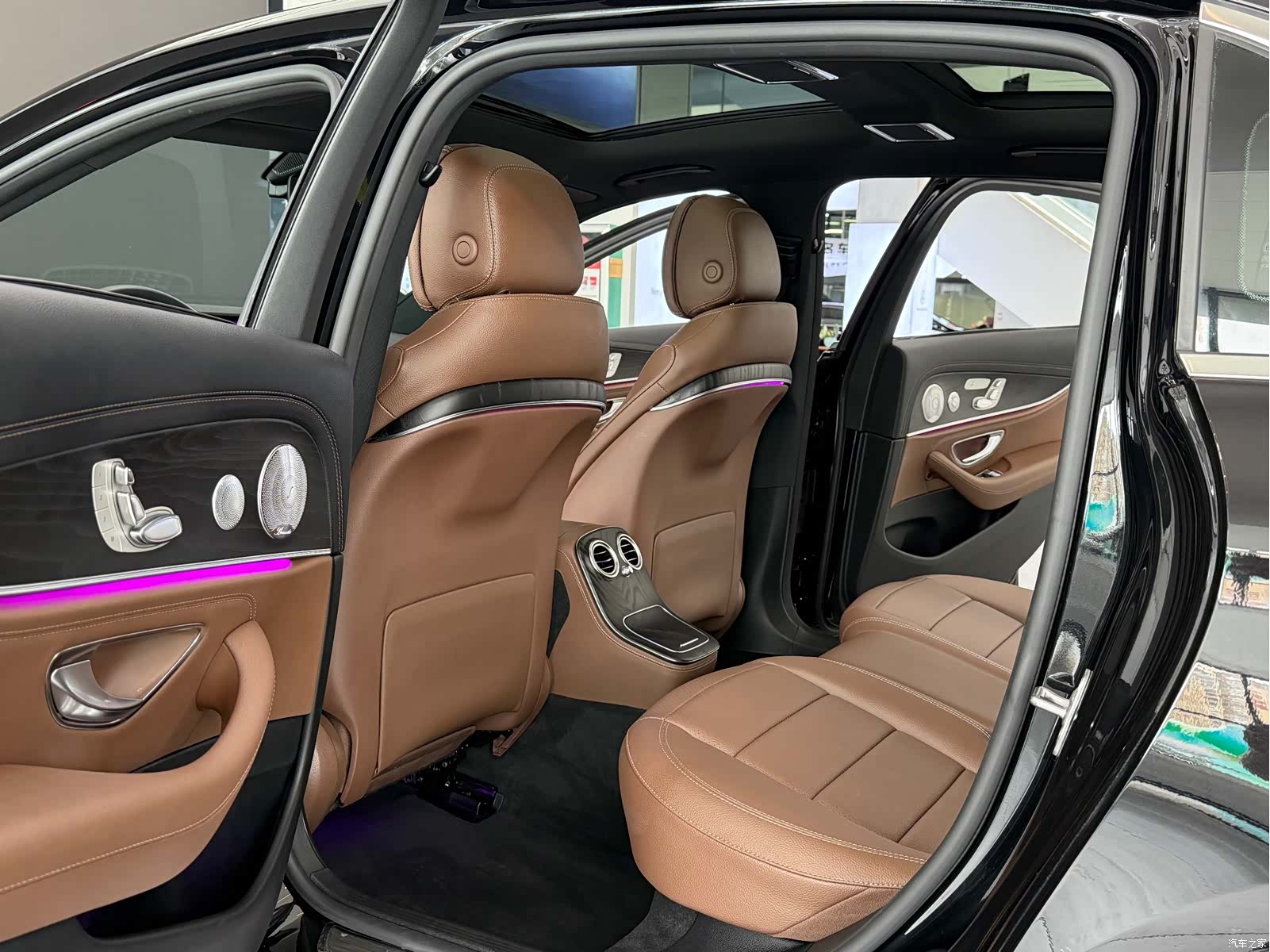 Mercedes-Benz E-Class, 2021 9