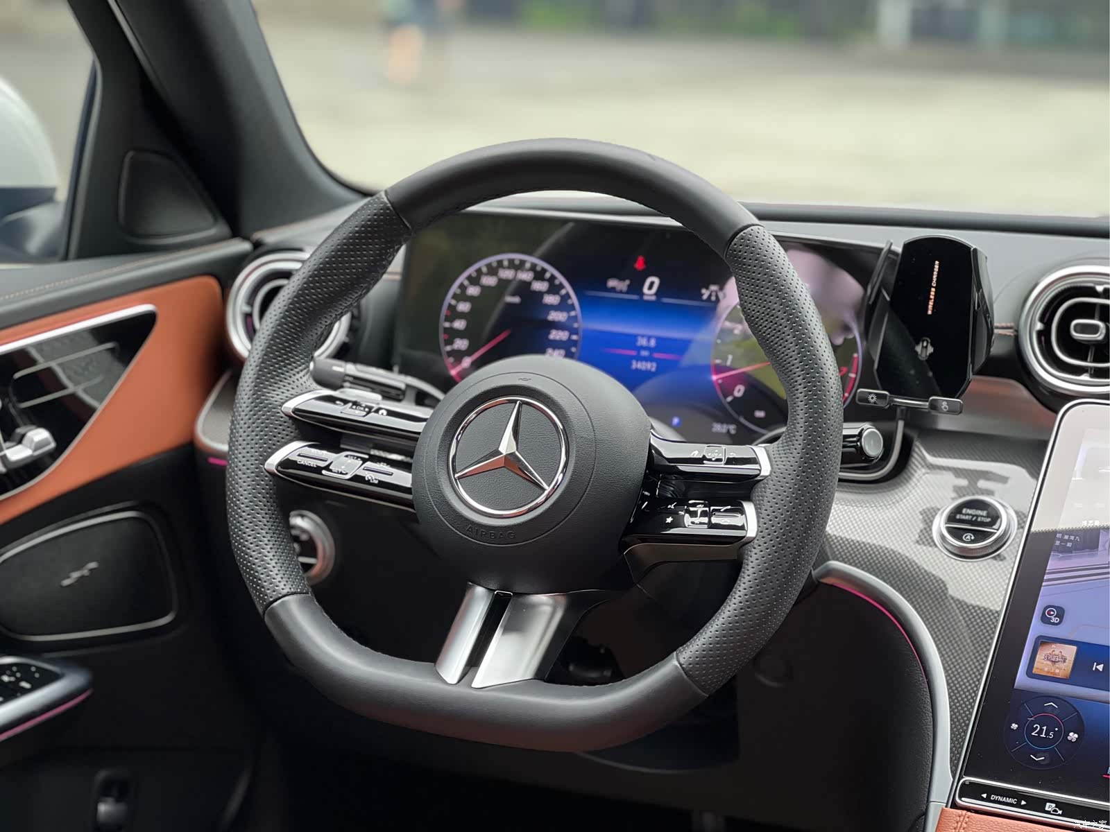Mercedes-Benz C-Class, 2024 19