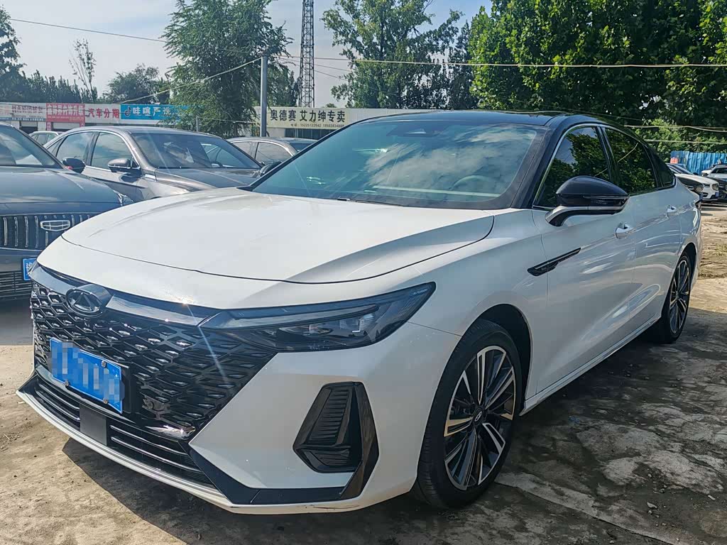Chery Arrizo 8