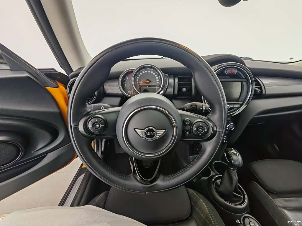 Mini Cooper, 2018 11