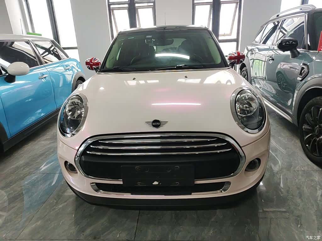 Mini ONE, 2021 3