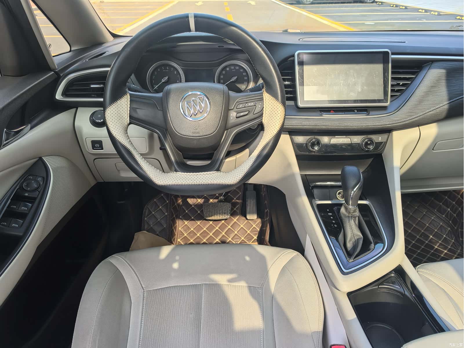 Buick GL6, 2018 10