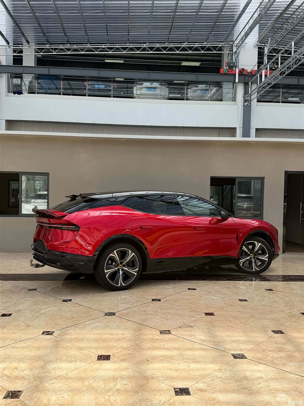 Lotus ELETRE, 2023 13