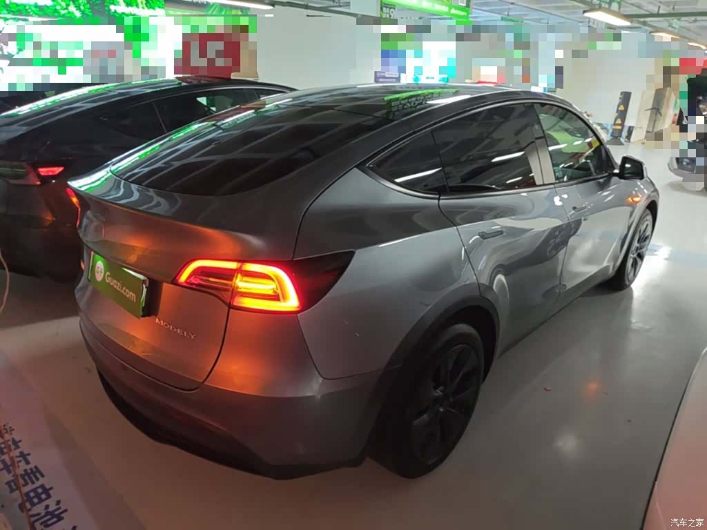 Tesla Model Y, 2024 7