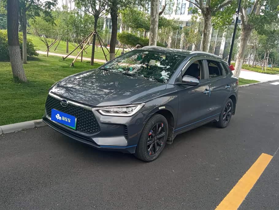 BYD e2