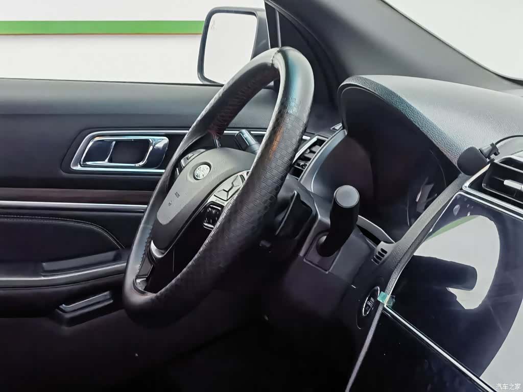 Ford Explorer, 2017 22