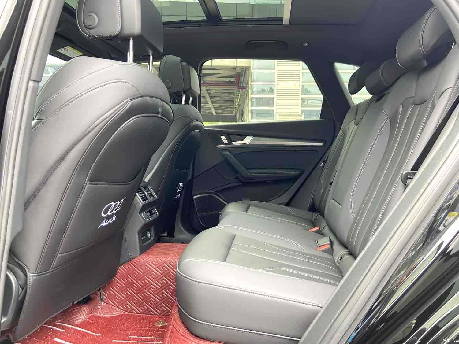 Audi Q5L, 2024 9