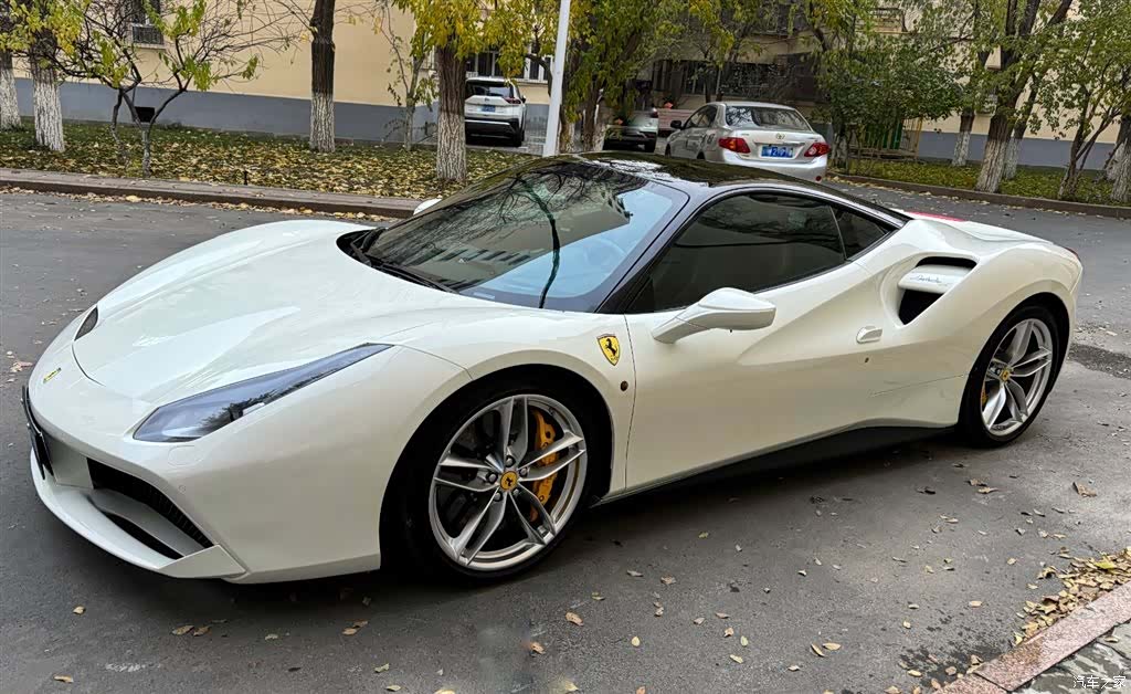 Ferrari 488, 2016 2