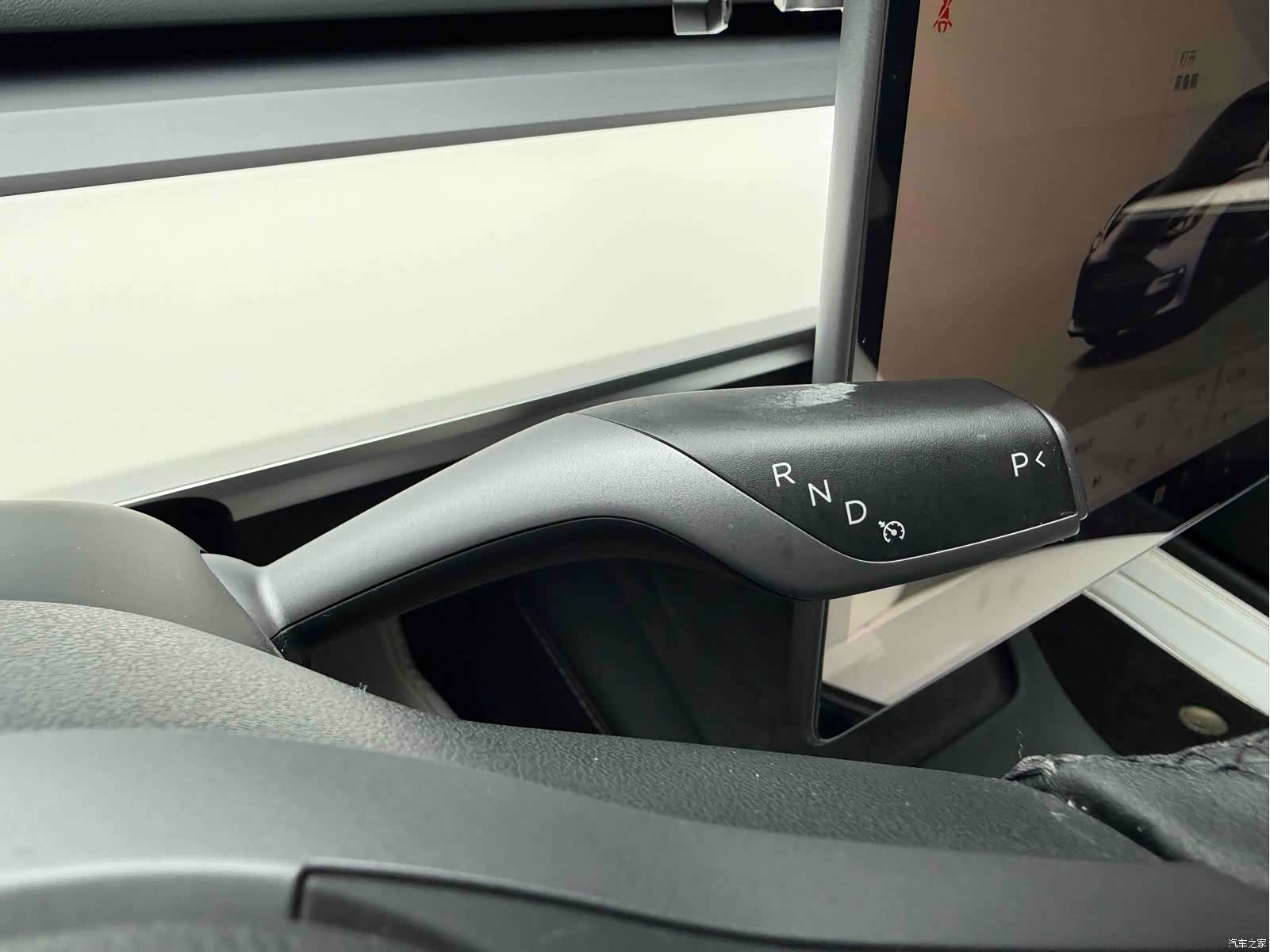 Tesla Model 3, 2022 17