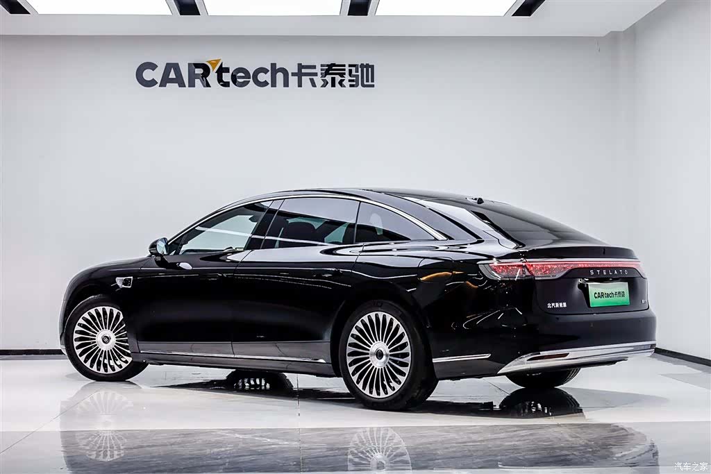 Stelato S9, 2025 4