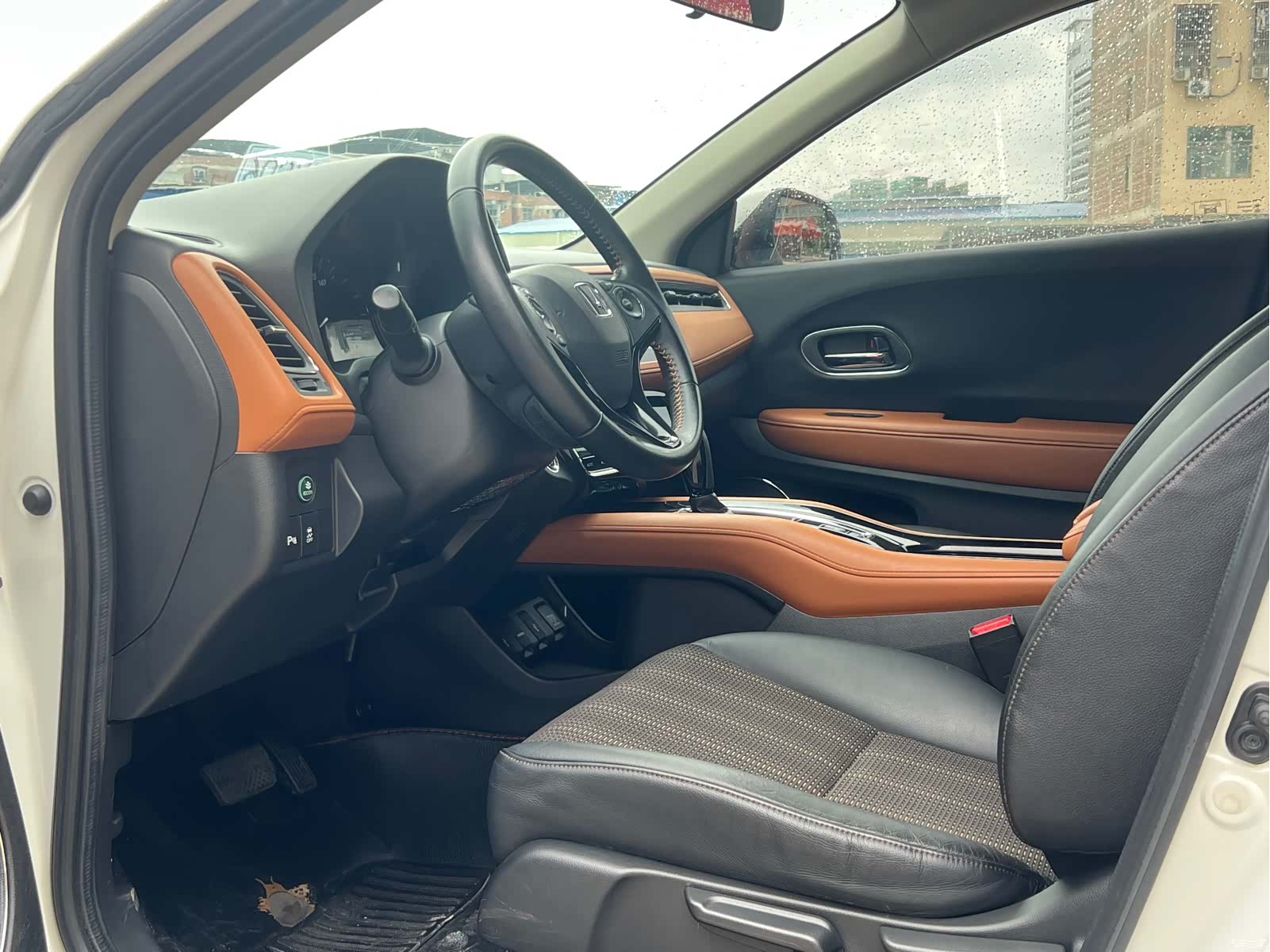 Honda Vezel, 2014 6