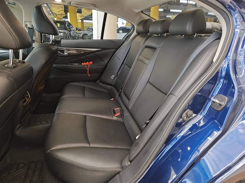 Infiniti Q50L Infiniti Q50L